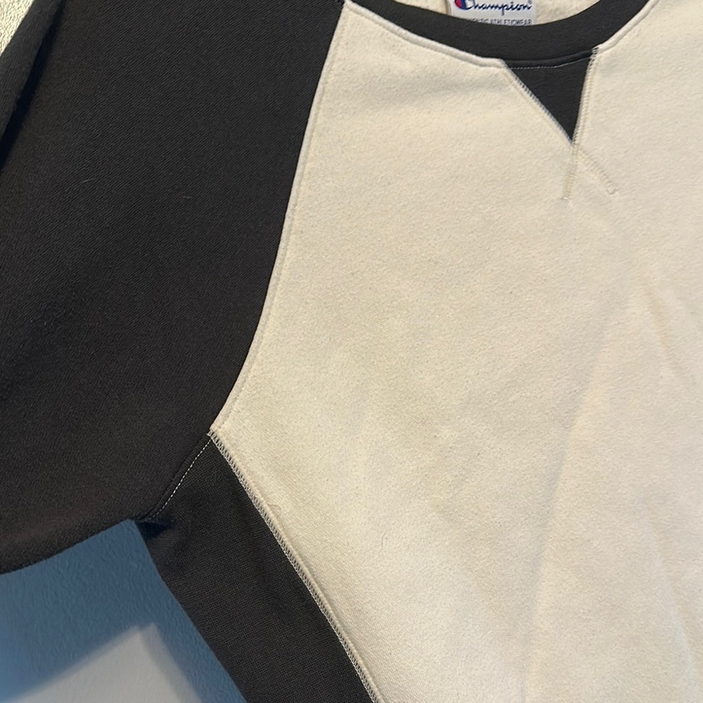 Champion Classic Crewneck Black and Cream Sweater - Picture 5 of 7